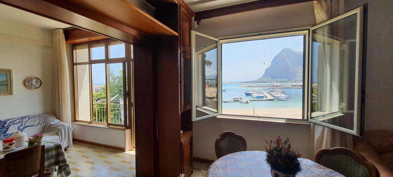 Blue Sea Apartament